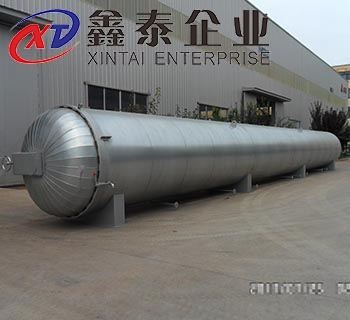 膠鞋硫化罐的罐體與罐底設(shè)計特點(diǎn)